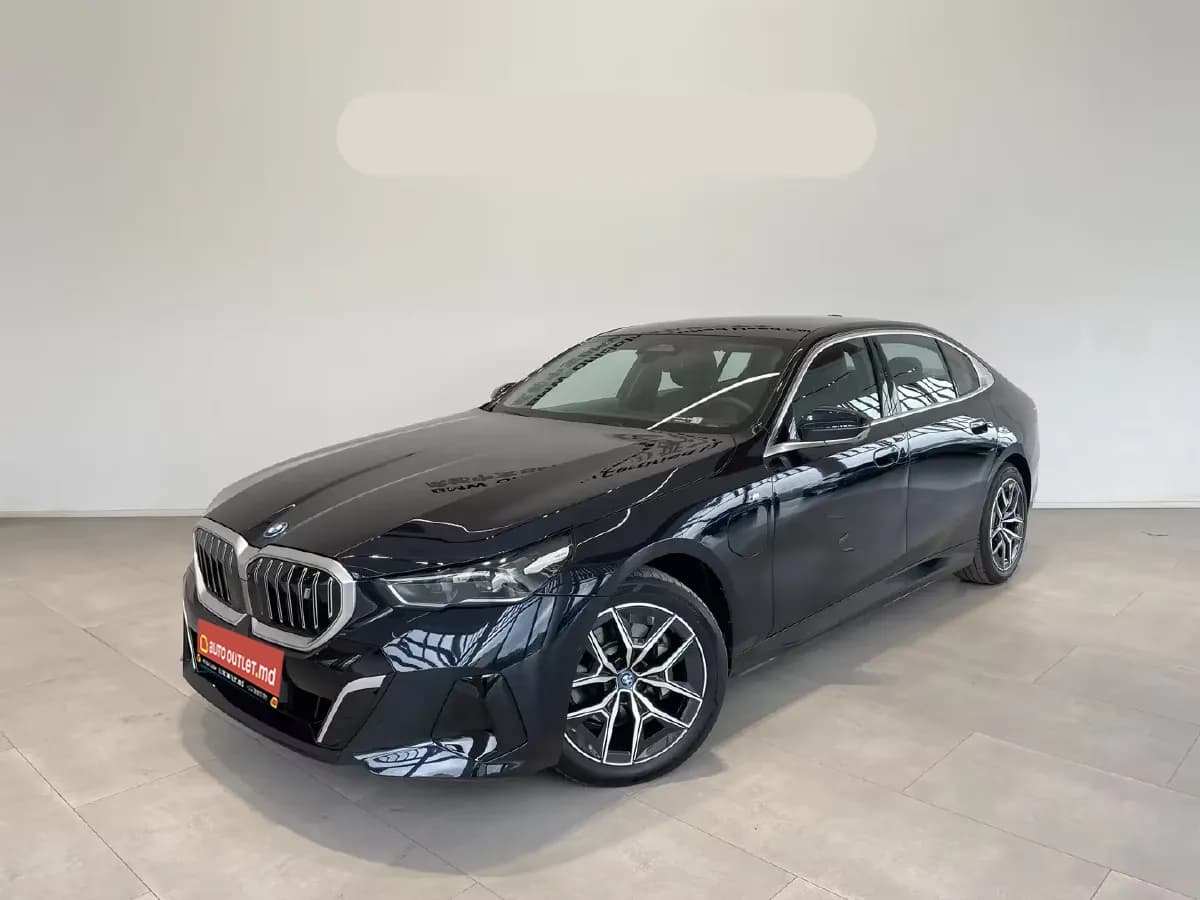 BMW i5